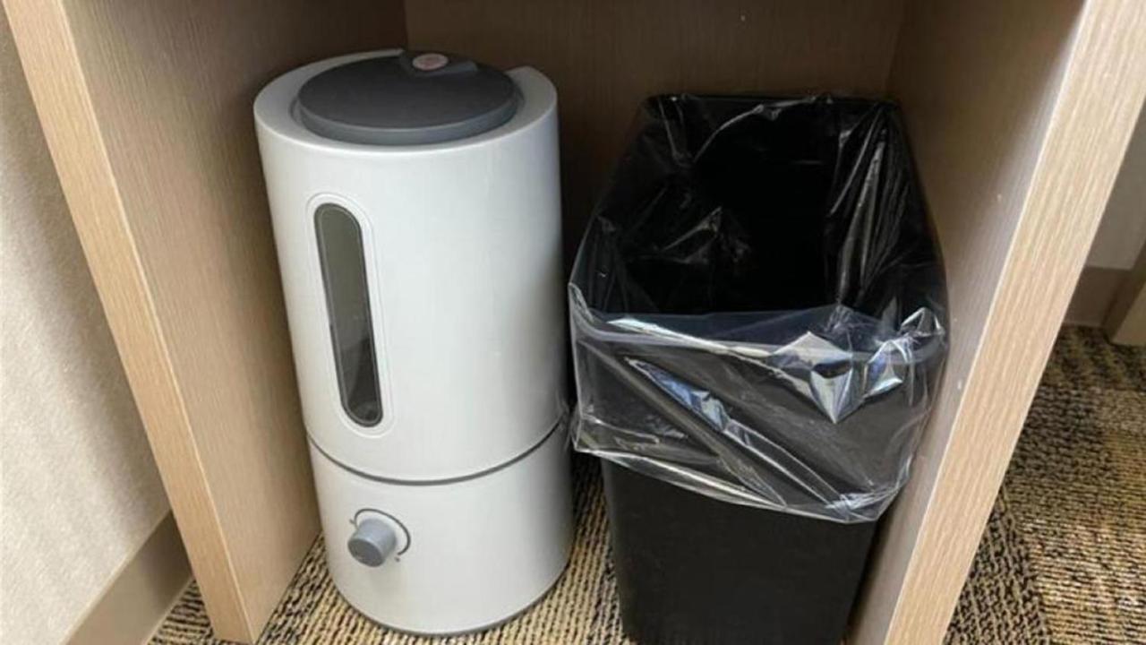 Toyoko Inn Naha Omoromachi Ekimae Exteriör bild